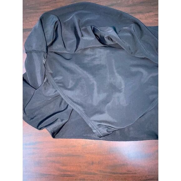 Time and Tru Black Swim Skirt - Picture 3 of 4